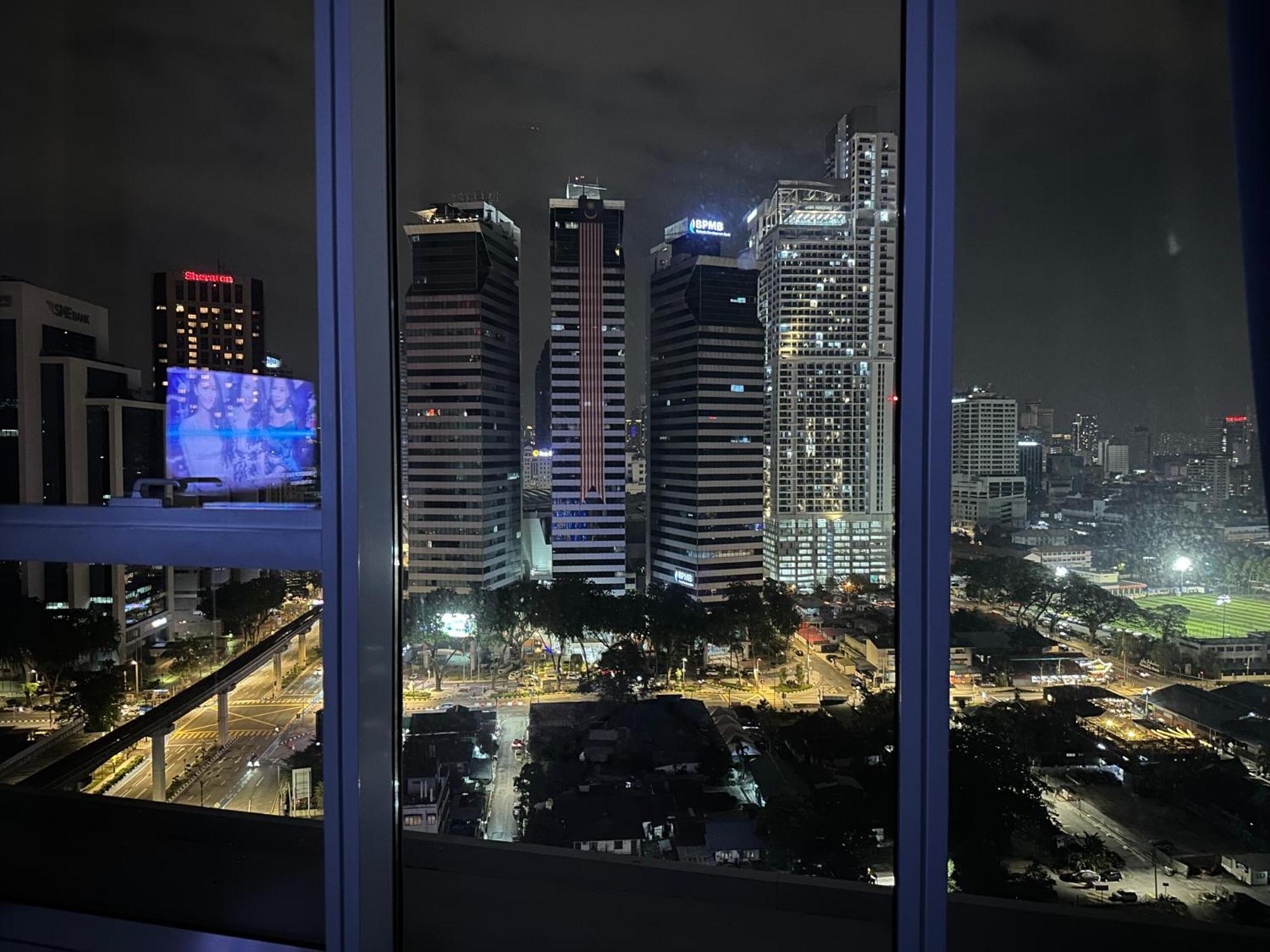 Platinum Klcc By Neptune House 쿠알라룸푸르 외부 사진