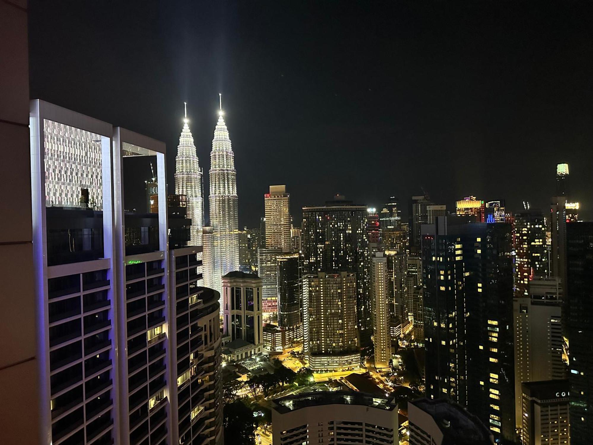 Platinum Klcc By Neptune House 쿠알라룸푸르 외부 사진