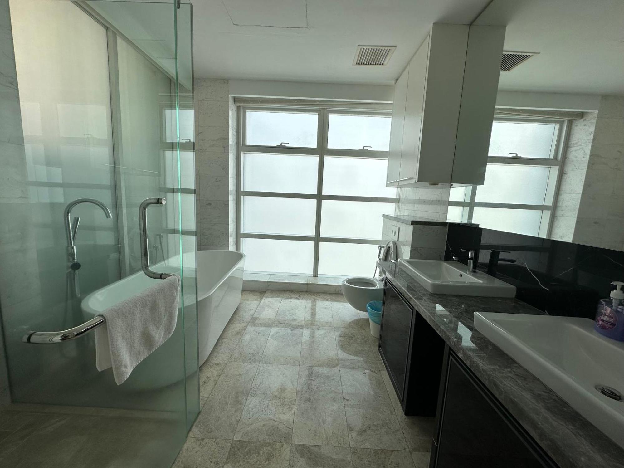 Platinum Klcc By Neptune House 쿠알라룸푸르 외부 사진