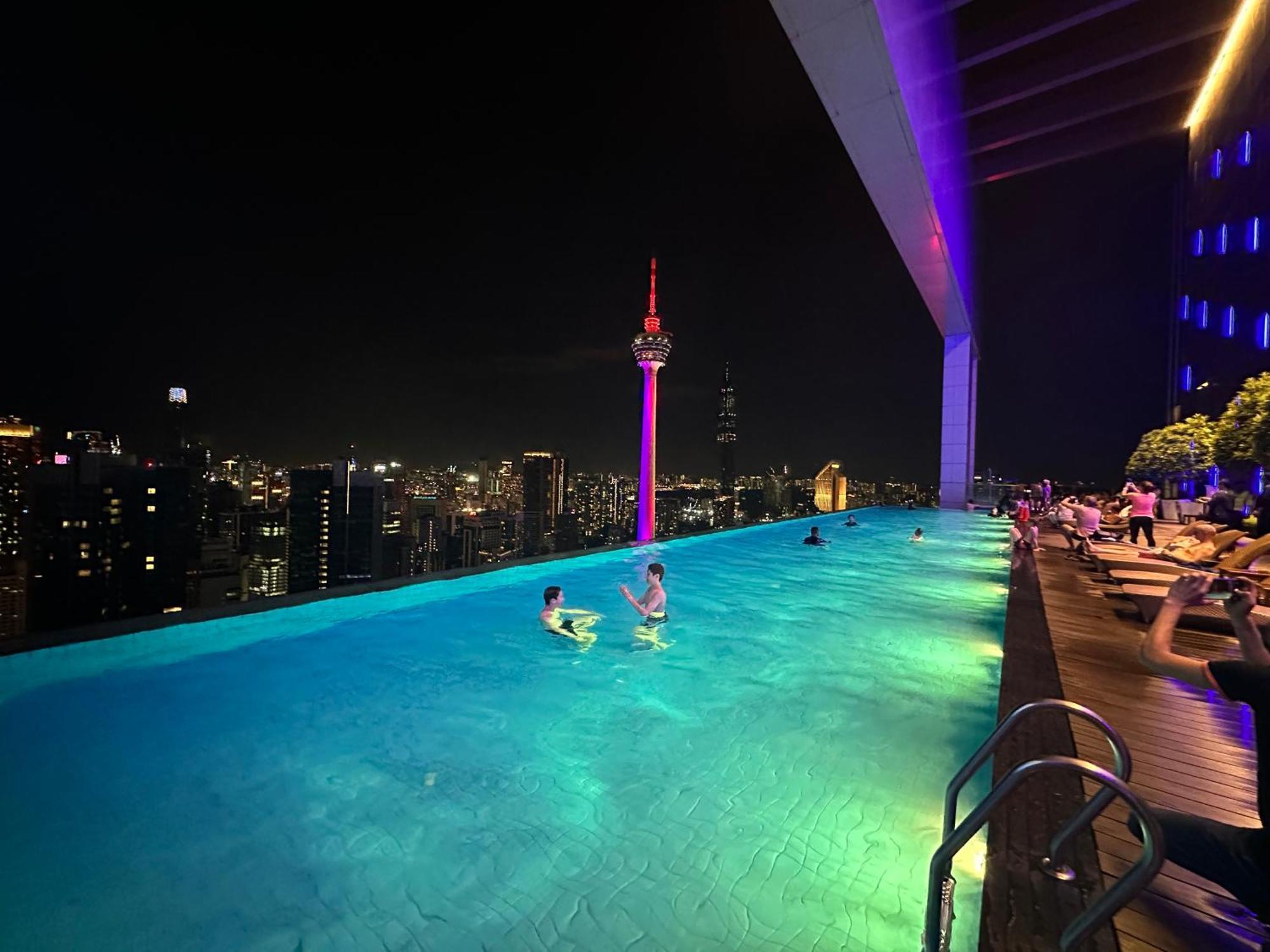 Platinum Klcc By Neptune House 쿠알라룸푸르 외부 사진